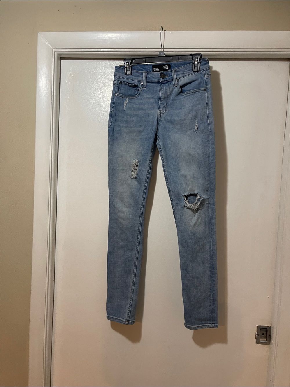 RSQ Women's Light Blue Skinny Distressed Jeans 28x32
